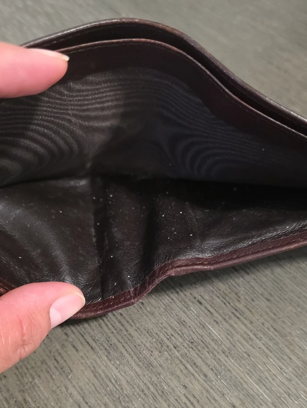 Authentic Gucci Guccisima Bifold Wallet
